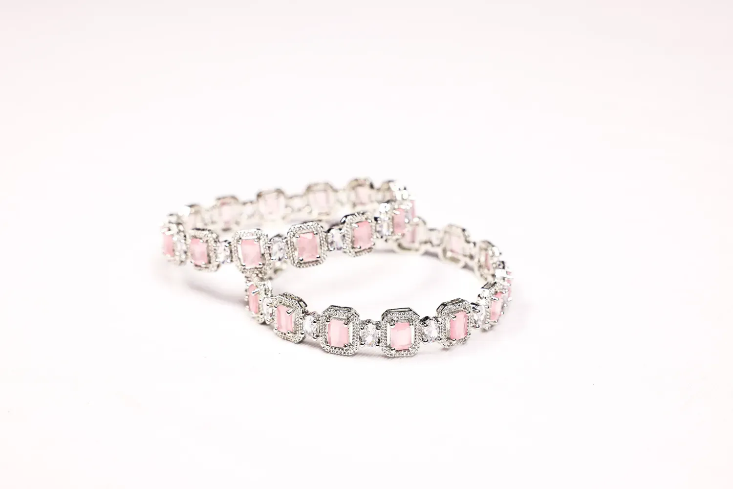 Ilavarasi Pink Valayal