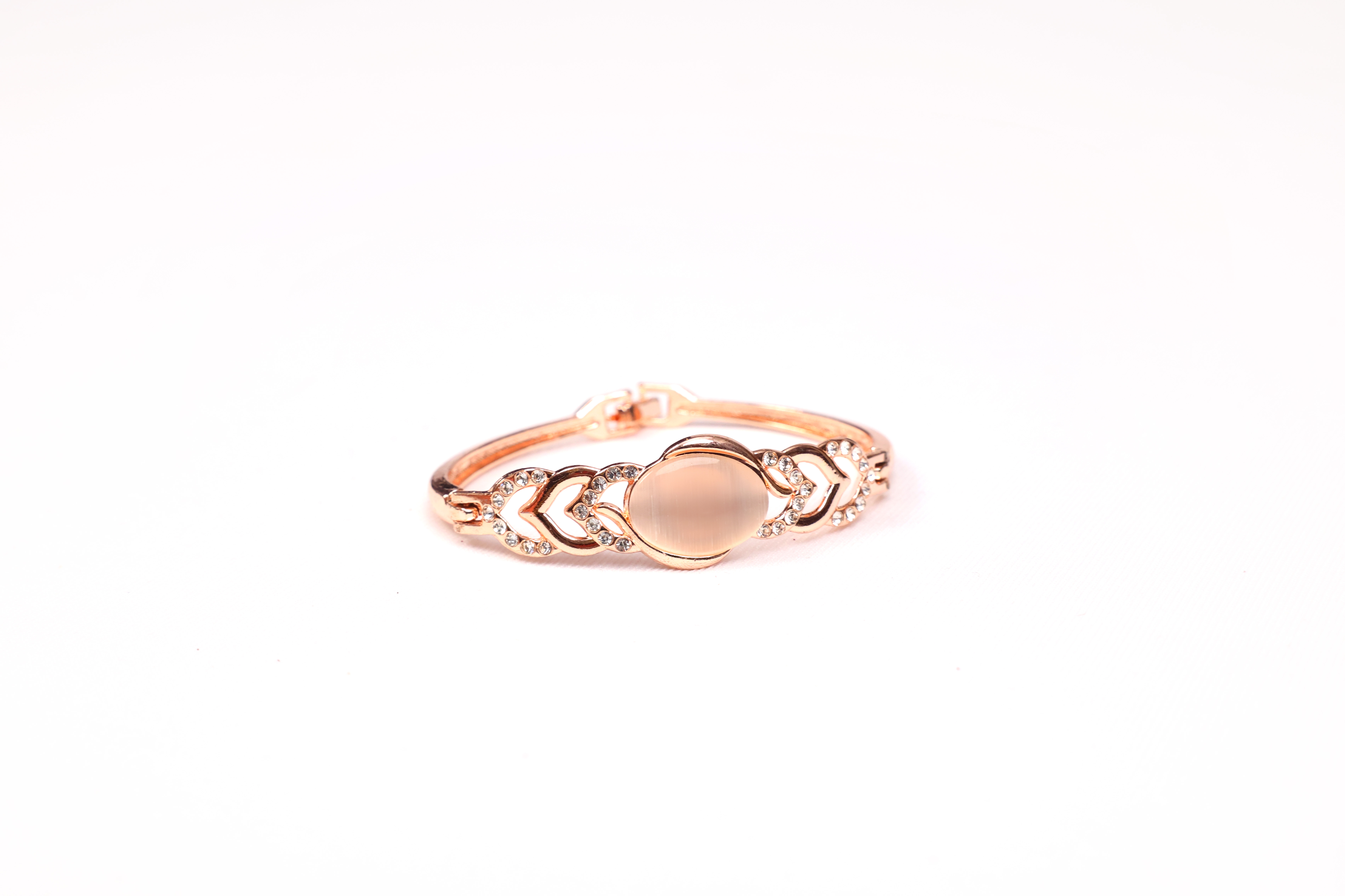 Rani Circle Bracelet