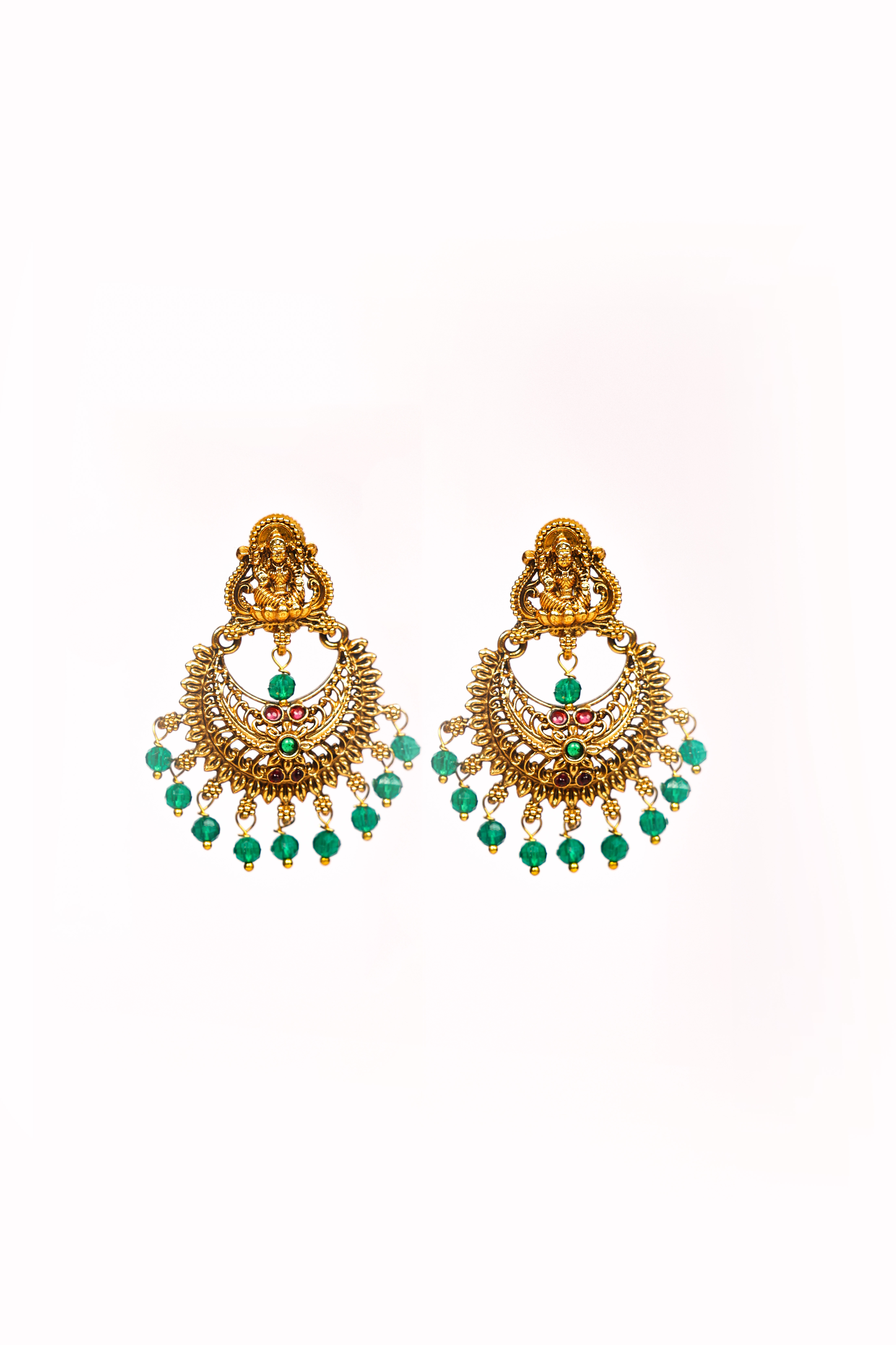 Pachai Chandrika Jhumka