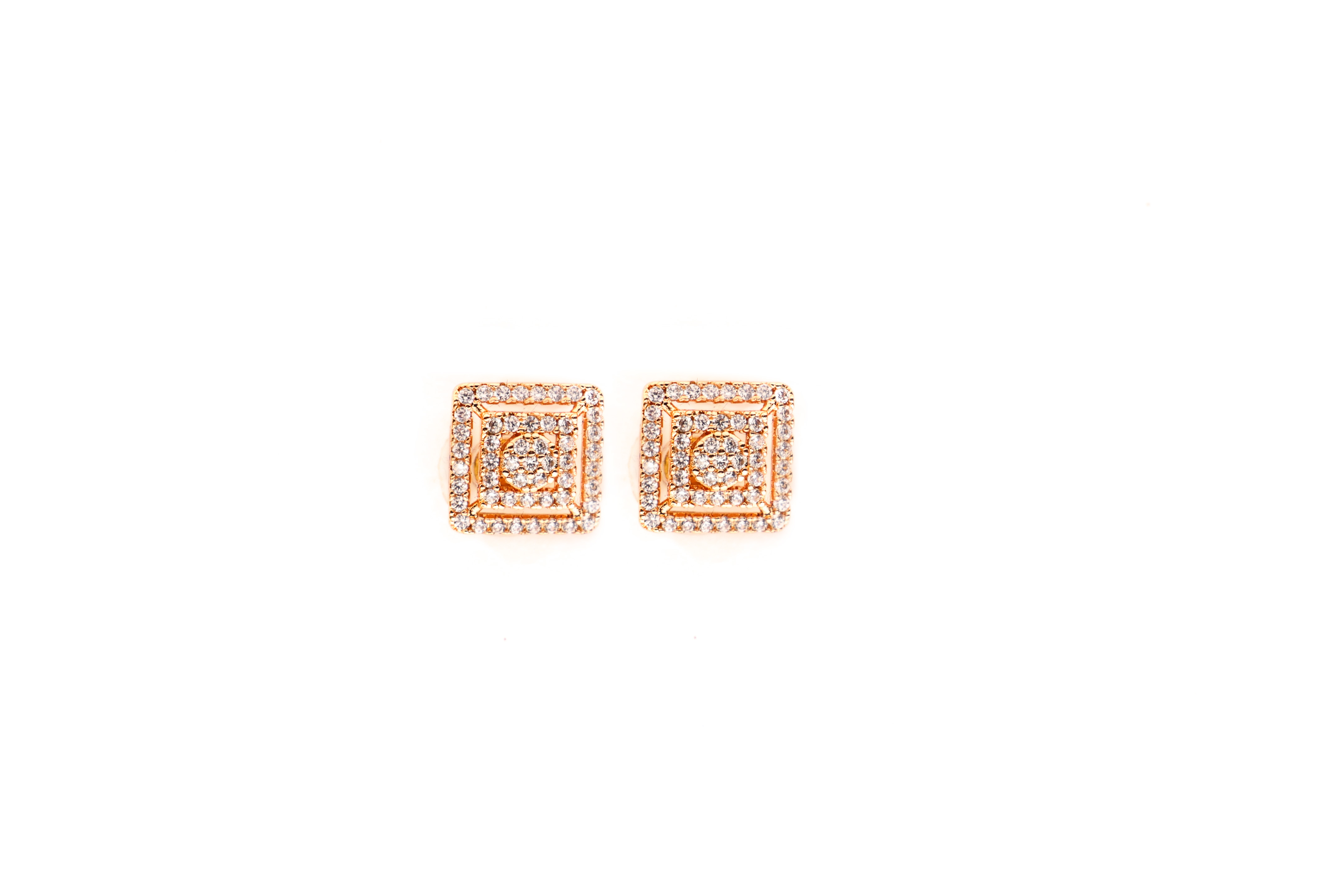 Minnal Box Studs